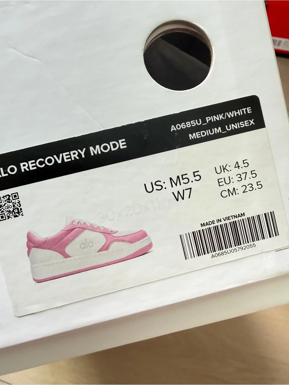 Brand New ALO Yoga Pink and White Recovery Mode Sneaker with box